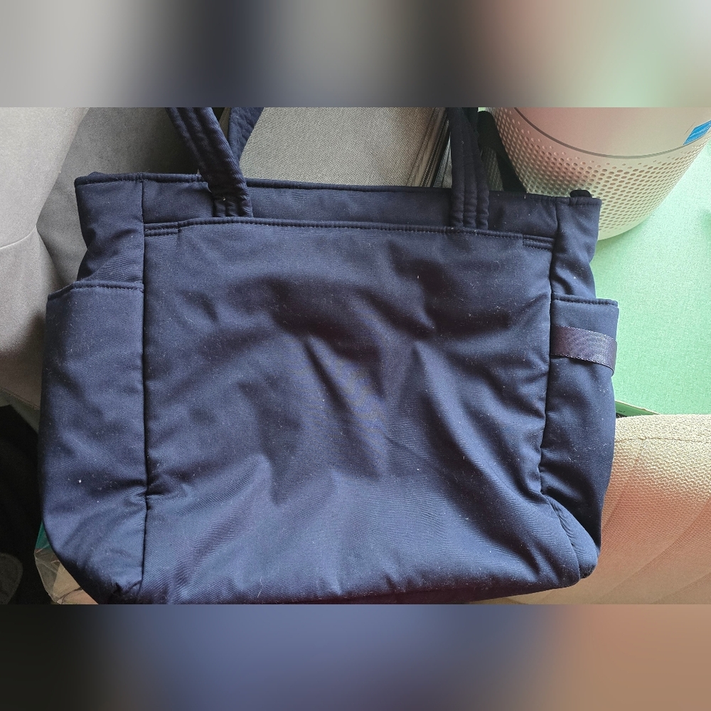 Vera Bradley Utility Tote Bag - Picture 3 of 6